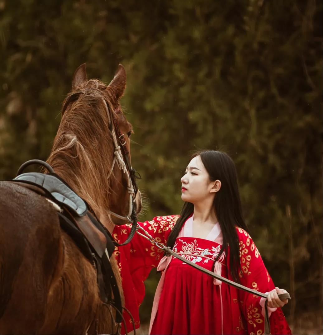 江山美人，悠間自在，人若盛開蝶自來打一准确生肖与警惕虚假宣传-全面释义、构建解答解释落实